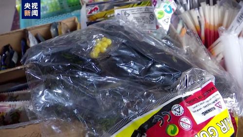 广西南宁 文具店售卖 三无 仿真玩具枪 警方依法收缴